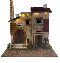 CASA CORCHO CON LUZ PILA / 25X15X25CMS