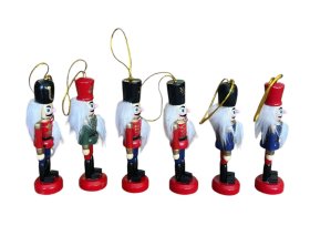 JUEGO 6 NUTCRACKERS SURT.10CMS PARA COLGAR ARBOL (PRECIO JUEGO)