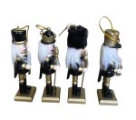 JUEGO 6 NUTCRACKER NEGRO/DORADO SURT. 13CMS PARA COLGAR ARBOL (P